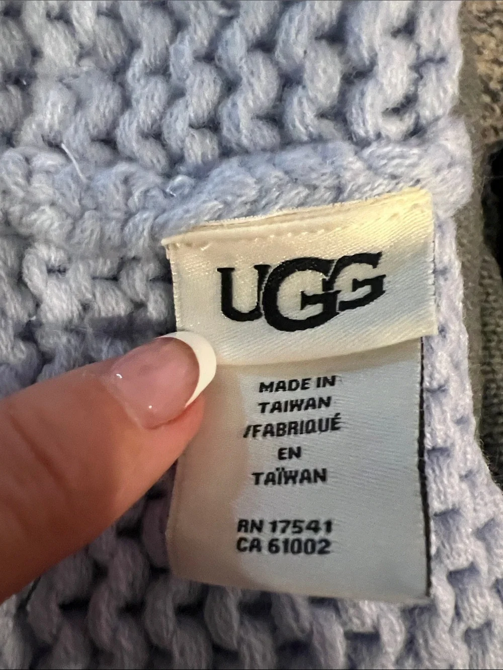 UGG Beanie Pom Pom One Size Fresh Air